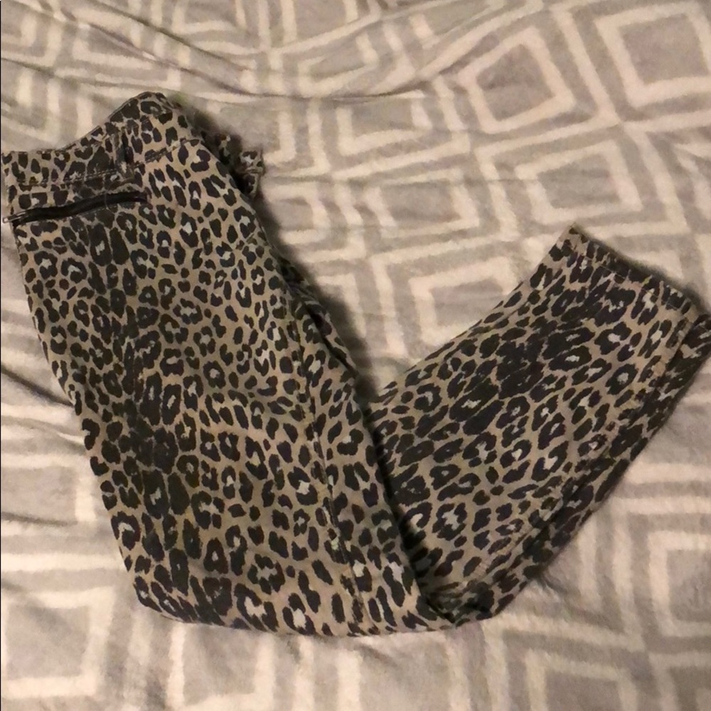BONGO leopard print jeans